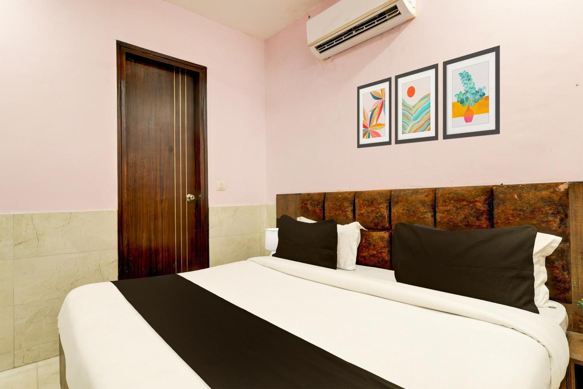 Super Hotel O Alipur Narela Exterior photo