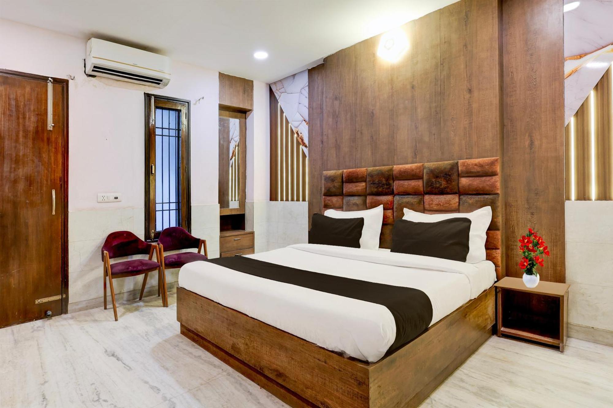 Super Hotel O Alipur Narela Exterior photo