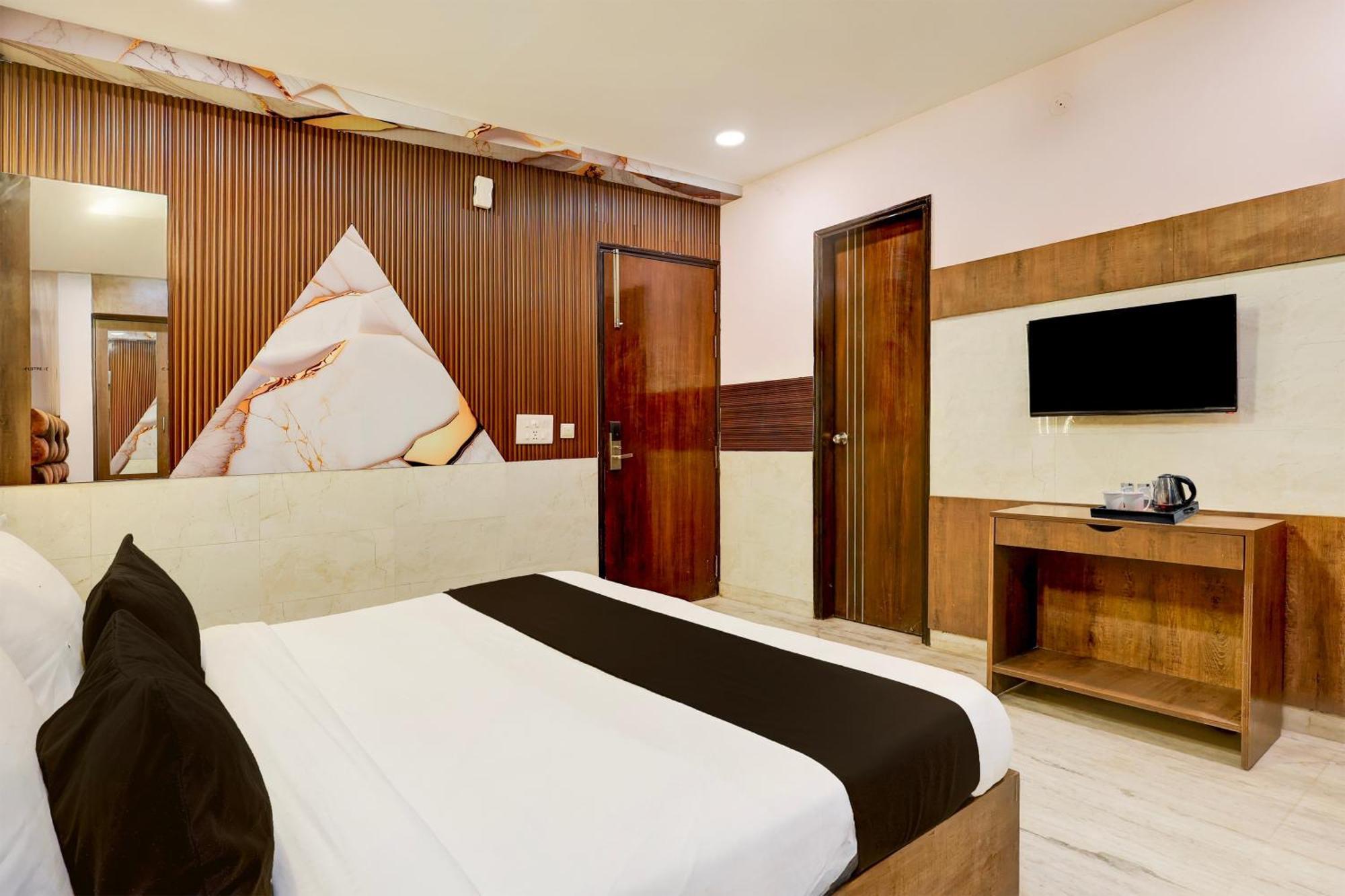 Super Hotel O Alipur Narela Exterior photo