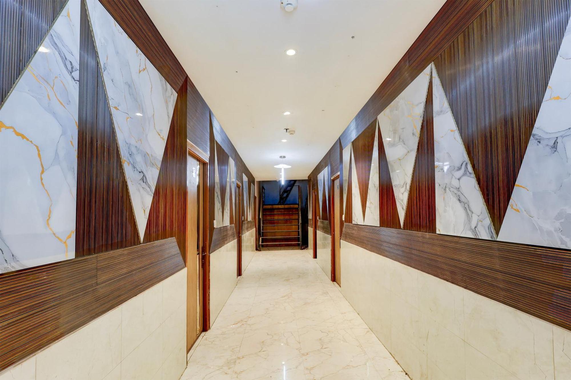 Super Hotel O Alipur Narela Exterior photo